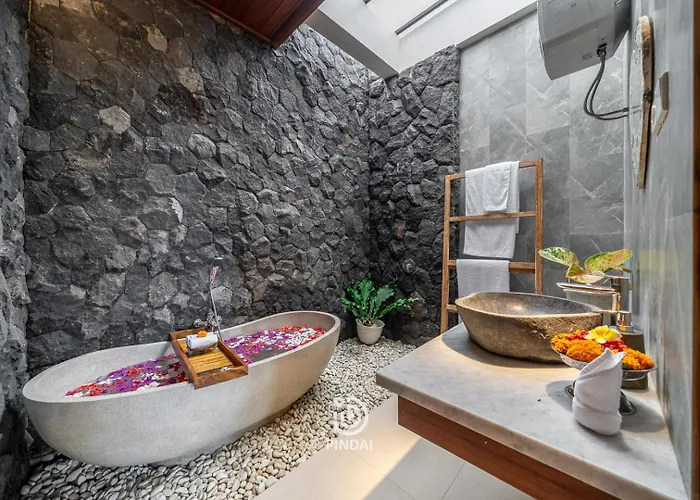 3 King Bedrooms Ratu Bali Luxury In Ubud, Bali ベッド・アンド・ブレックファスト