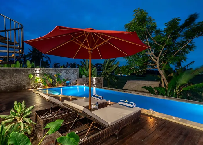 3 King Bedrooms Ratu Bali Luxury In Ubud, Bali ベッド・アンド・ブレックファスト